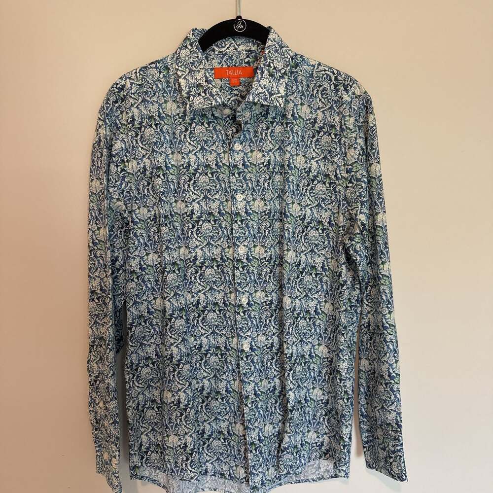 Tallia Men’s Medium Printed Button Down Shirt